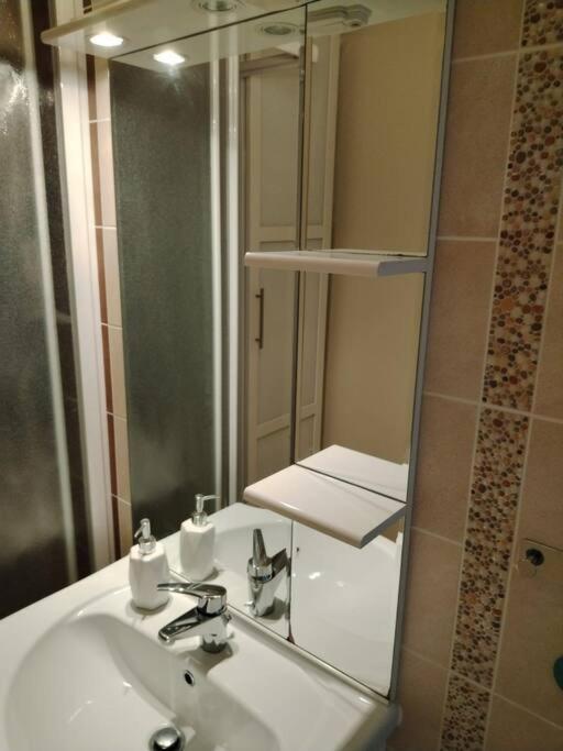 Appartement Vue Mer 4 Personnes Les Bains Exterior foto